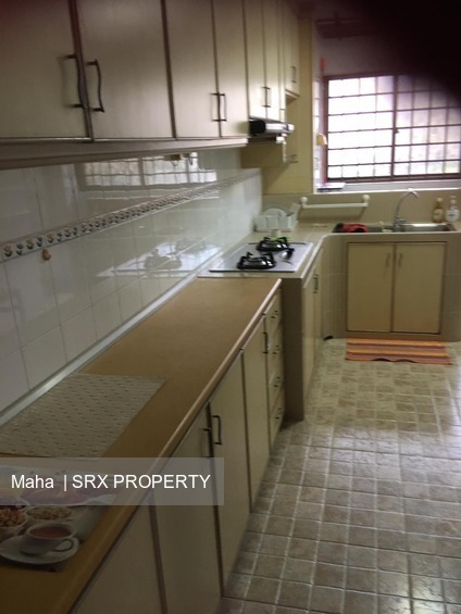 Tampines Street 82 thumbnail photo